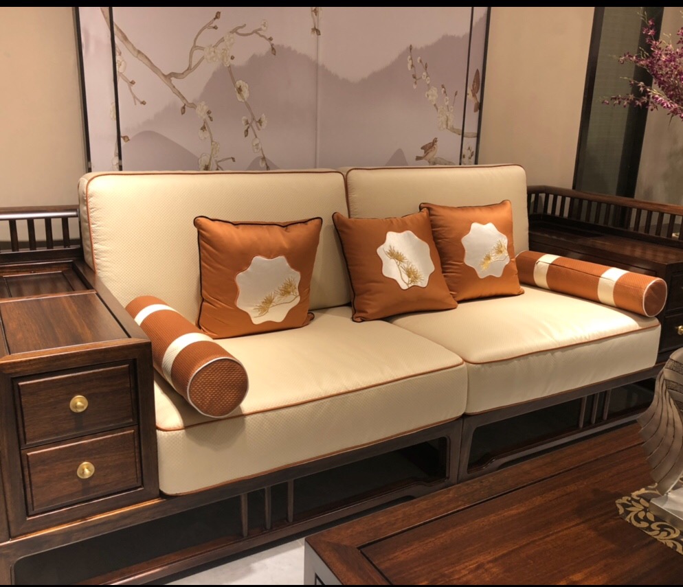 �����ˣ��ڽ�ľ����ʽɳ������λ 2580*996*880